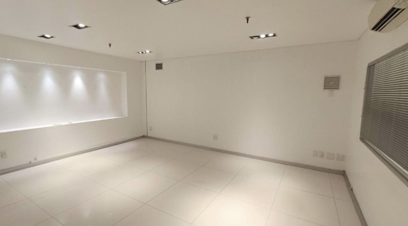 To Let commercial Property for Rent in Salt River Western Cape
